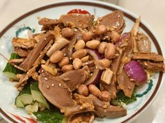 -九记路边鸡(滨江路店)