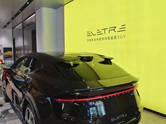 -莲花跑车(国贸商城店)