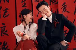 -樱花婚纱摄影
