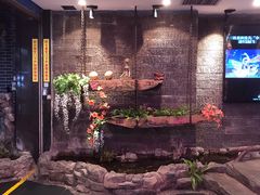 -小天鹅火锅·一线江景洪鼎旗舰店(洪崖洞店)