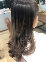 -意廊 Hair Salon