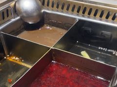 -巴渝瓦肆重庆鲜火锅(宝龙环湖店)