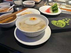 -海底捞火锅智慧餐厅(中骏世界城店)