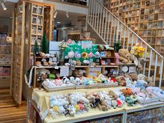 -猫的天空之城概念书店(苏州平江店)
