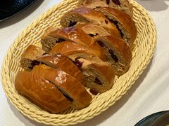 -马克西姆俄罗斯餐厅(通亚街店)