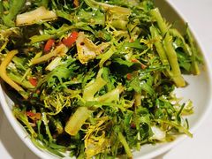 -巴扎屋大盘鸡·新疆菜(汇嘉时代店)