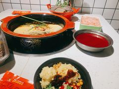 -钢管厂五区小郡肝串串香(奥克斯广场锦城万达店)