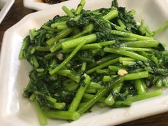 -烟雨人家(塔湾街店)