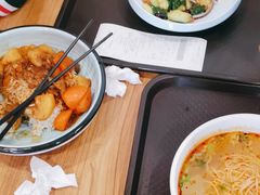 -西部马华清真兰州牛肉面·烧烤夜市(关东店)