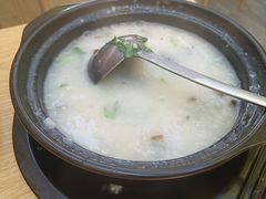 -正東记港味烧腊餐室(天鹅湖银泰城店)