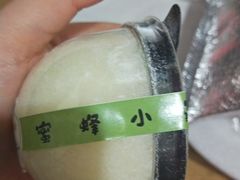 -蜜蜂小象·榴莲千层蛋糕(时代汇11栋店)