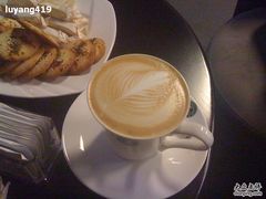 拿铁LATTE-完美咖啡(建赏欧洲店)