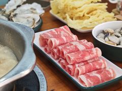 -老何家后安粉·糟粕醋海鲜火锅(三亚湾椰梦长廊店)