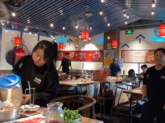 -尚尚仙·酸汤猪手·猪肚鸡火锅(华联万柳购物中心店)