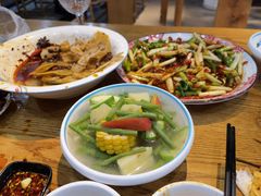 -阳光院坝小龙虾(红牌楼店)