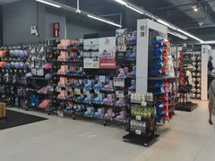 -迪卡侬(烟台万达店)