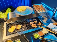 -瑞虹新天地月亮湾