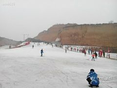android_upload_pic-采薇庄园四季滑雪场
