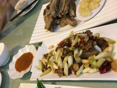 新疆真伊顺清真美食坊(渝北龙溪店)-丝路香妃清真餐厅·新疆菜
