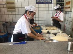 -小姜锅贴(凤凰街店)