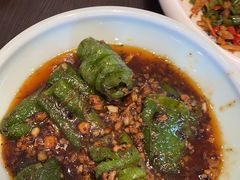 -川流不息·地道川菜·小龙虾(松东路店)