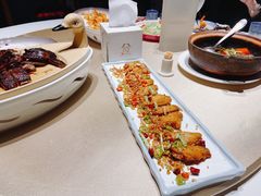 -八府香鸭·啫啫煲(华山路店)