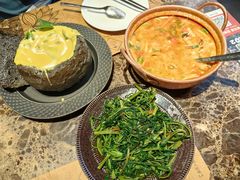 -宇安泰料(龙湖天街黑金店)