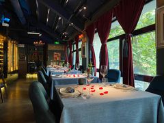 -弦月窗LUNETTE BY AMANDA(复兴路店)