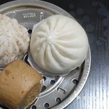 速冻面食Ⅰ湾仔码头·香菇素菜大包