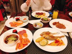 -君来湖滨饭店·玫瑰园