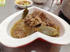 -官塘陈记鱼生·潮汕砂锅粥·牛肉火锅(潮枫路总店)