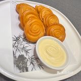 他家点心最近上新不少，这个糯米外皮晶莹剔透