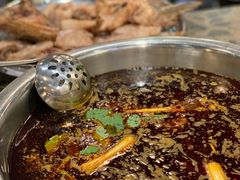 -肖肖酸萝卜鱼火锅(总店)