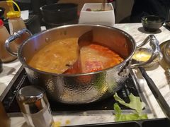 鸳鸯锅-火炉火自助餐(喜隆多店)