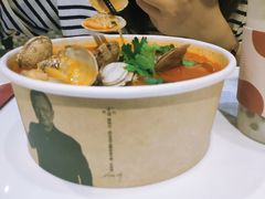 -何记花甲(海岸城旗舰店)