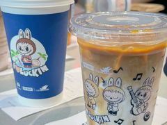 -瑞幸咖啡(杭州绿地中央店)
