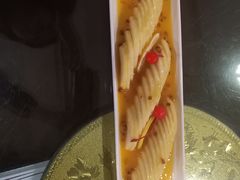 -东口码头·烧鸽子·鱼头泡饼·地方菜(金鹰悦城店)
