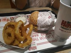 -The Habit Burger Grill 哈比特汉堡(爱琴海店)