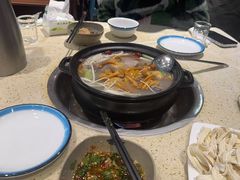 -九寨特色牦牛肉汤锅 羊肉汤锅