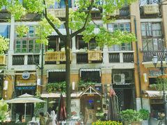 -黎黄陂路街头博物馆
