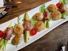 -SISTERS BAR RESTAURANT川意酒馆(嘉善老市H楼店)