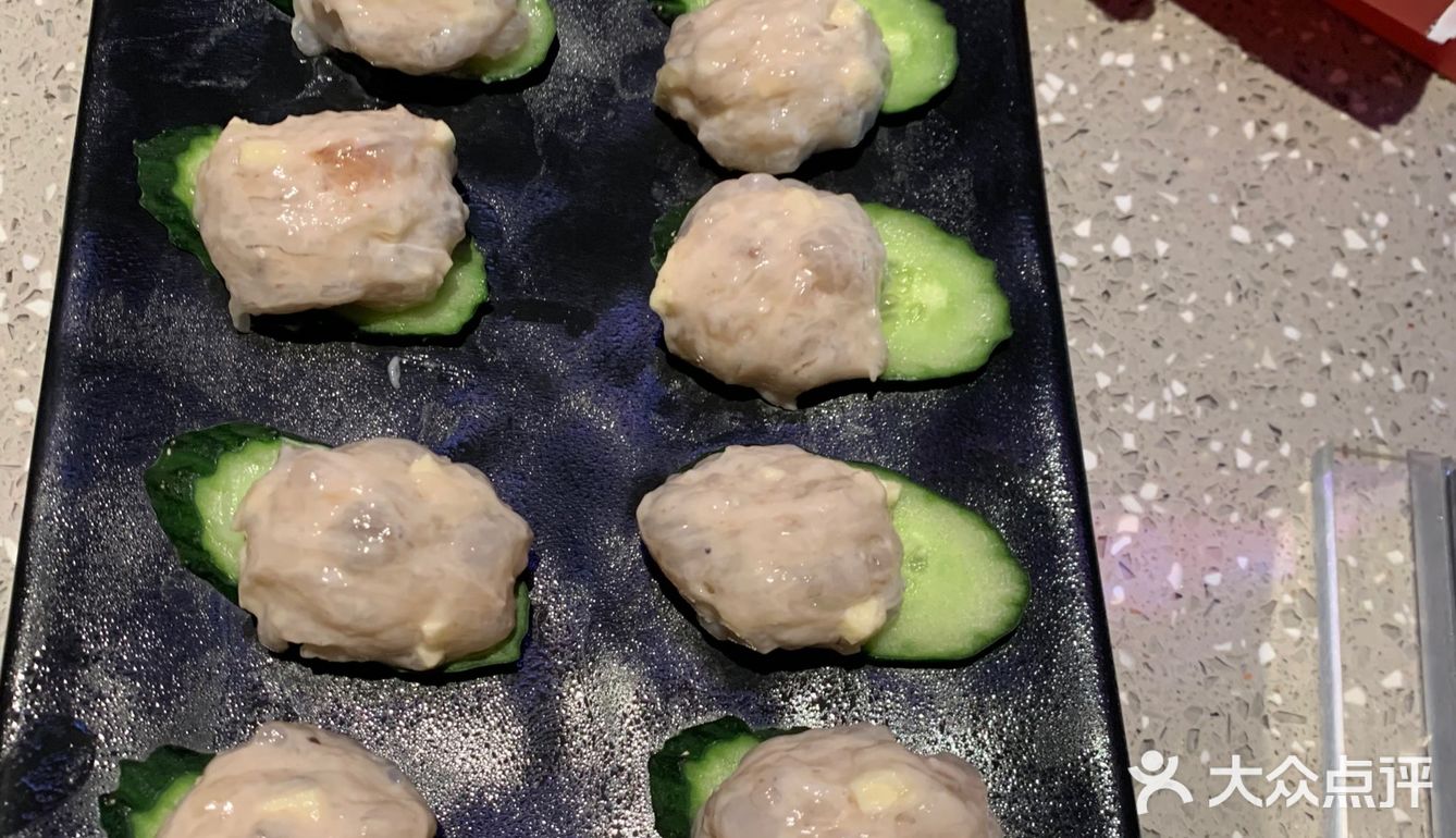 一家动次打次的火锅店