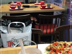-虾弄弄海派小龙虾·牛羊蝎子火锅