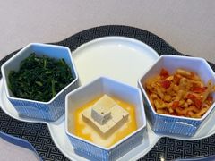 -香山湖渔家大院