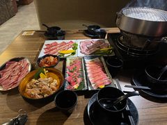 -山居屋炭火烧肉(厚街万达店)
