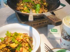 -费大厨辣椒炒肉(黄兴中心广场店)
