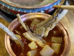 -毛辣果·贵州红酸汤牛肉火锅(西单店)