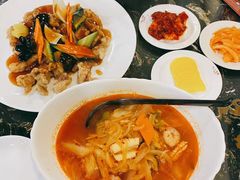 海鲜辣汤面-桃园中华料理炸酱面(燕儿岛路店)