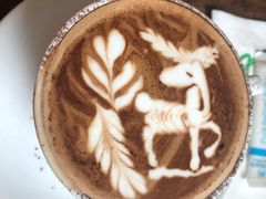 -Chom Cafe and Restaurant