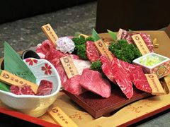 -铭牛烧肉·和牛海鲜自助(高新月牙湖店)